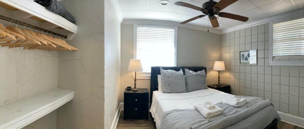 Comfortable Cottage On The Blue Mile - Close To Gsu! ステイツボロ エクステリア 写真