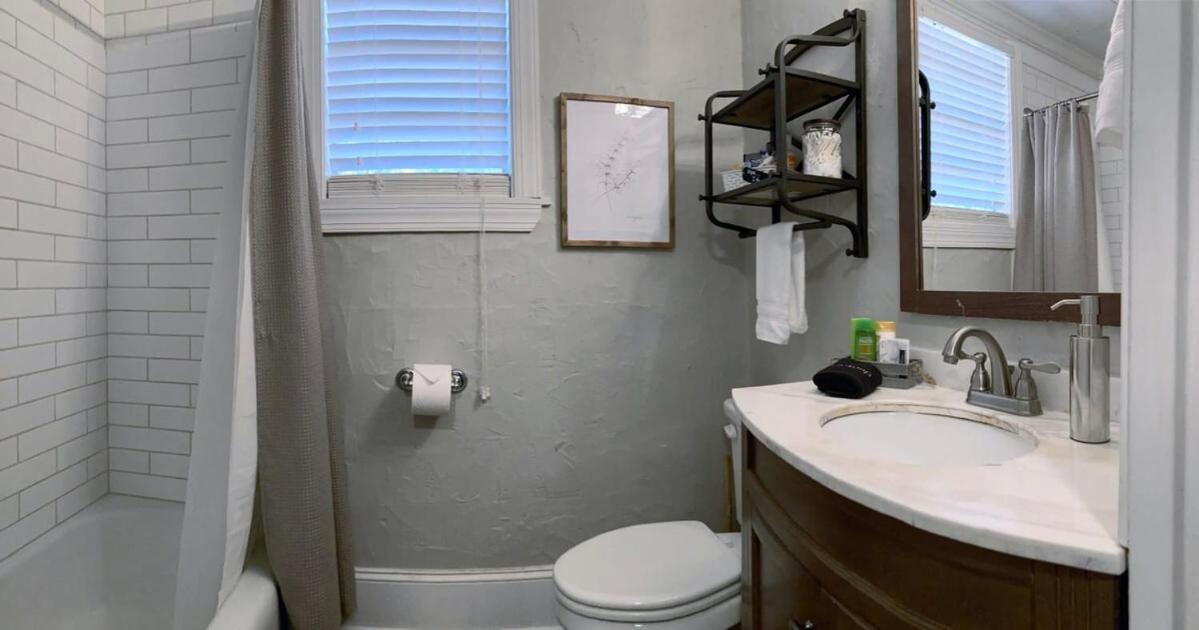 Comfortable Cottage On The Blue Mile - Close To Gsu! ステイツボロ エクステリア 写真